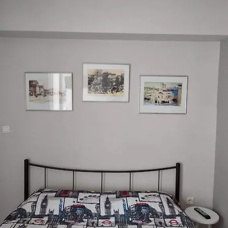 Sunny In The Heart Of Pireaus Apartment Piraeus